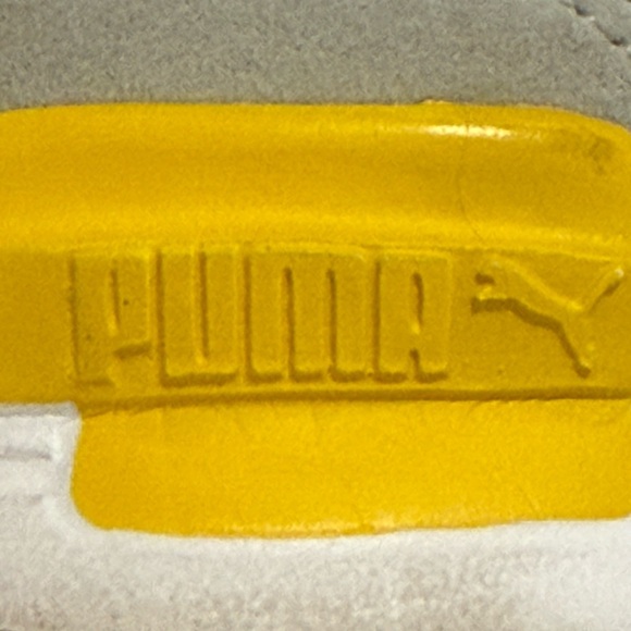 Puma Kids Slip On shoes  color White/Yellow/Gray size 12 - Picture 8 of 9